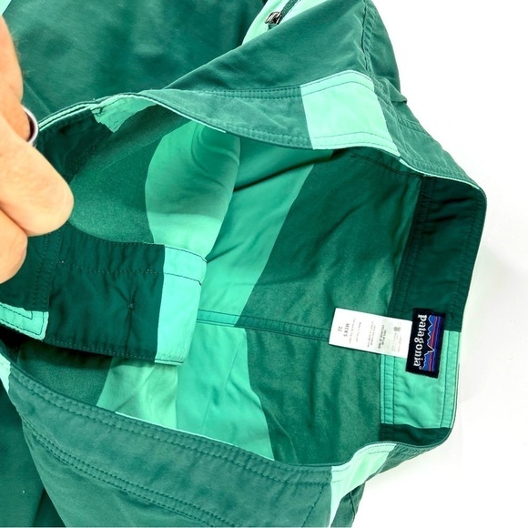 Patagonia Swim Suit‎ - Picture 6 of 8